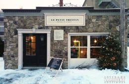 Petit Tristan – Enseigne