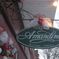 AMANDINE
