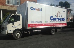 Carrousel – Lettrage de cube van
