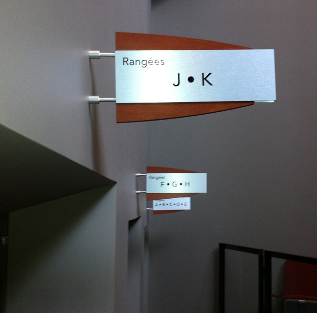 Maison des Art Desjardins – Signalisation