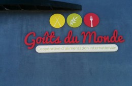 Goût du Monde – Lettres découpées